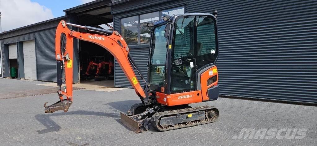 Kubota KX019-4 ミニ油圧ショベル 7t以下（ミニユンボ・ミニディガー）