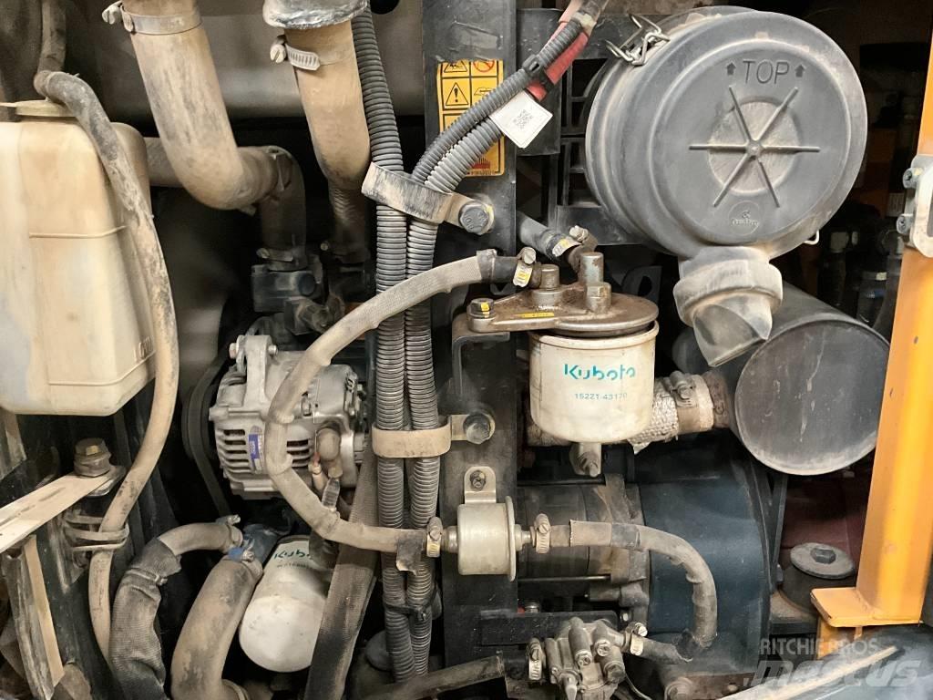 Hyundai R30 Z-9AK ミニ油圧ショベル 7t以下（ミニユンボ・ミニディガー）