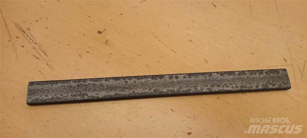 Rottne 064-0035 シャーシ及びサスペンション