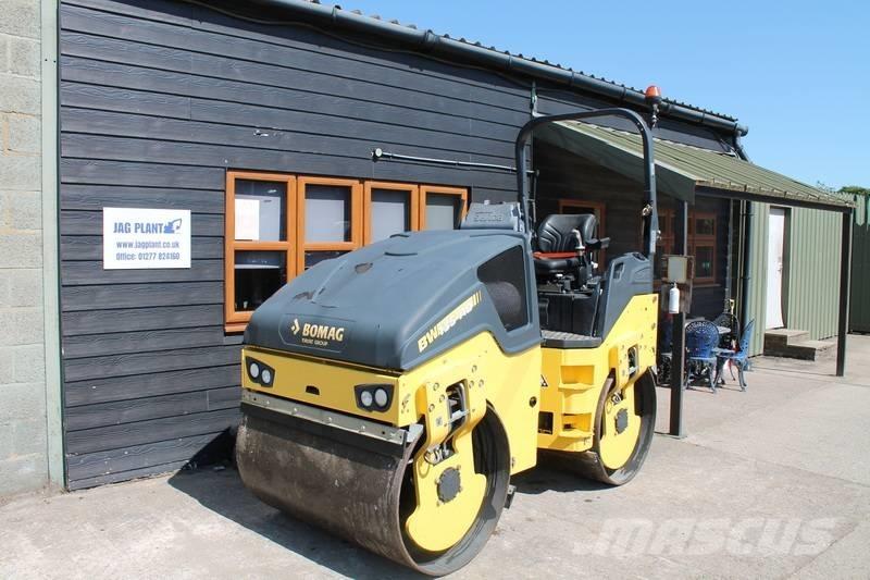 Bomag BW 135 AD-5 タンデムローラ