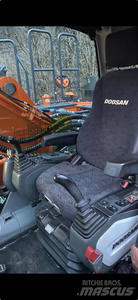 Doosan DX 235 NLC-5 大型油圧ショベル12t以上（パワーショベル・ユンボ）