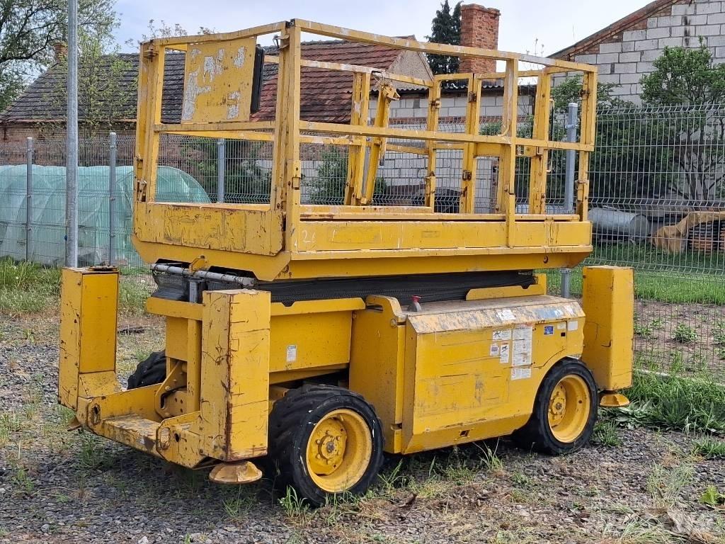 Genie GS 3268 シザースリフト