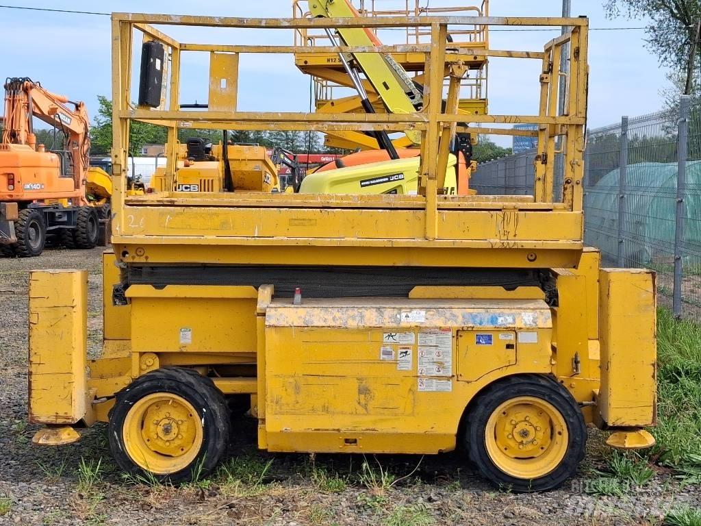Genie GS 3268 シザースリフト