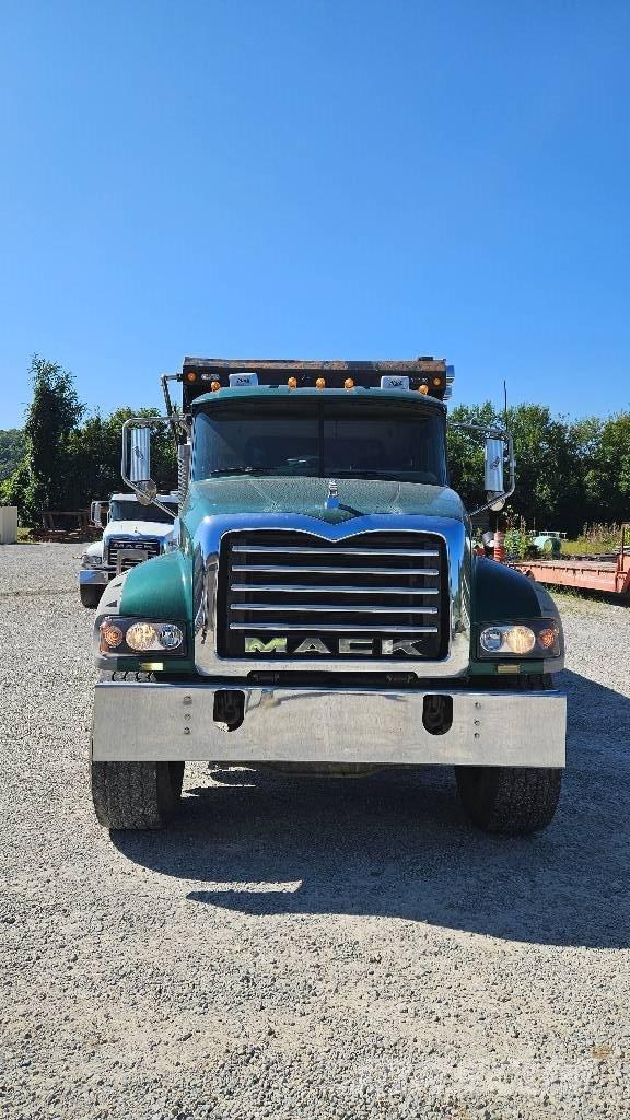 Mack CTP613 ダンプ