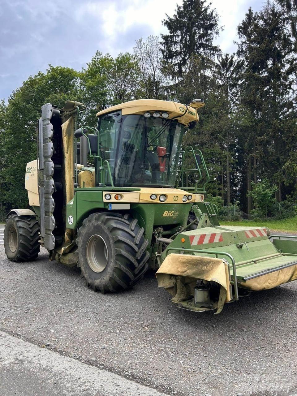 Krone Big M 420 CV フォレージハーベスター