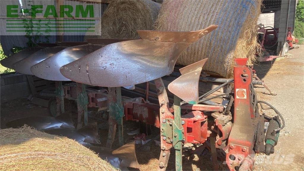 Kverneland LB 100 コンベンショナルプラウ