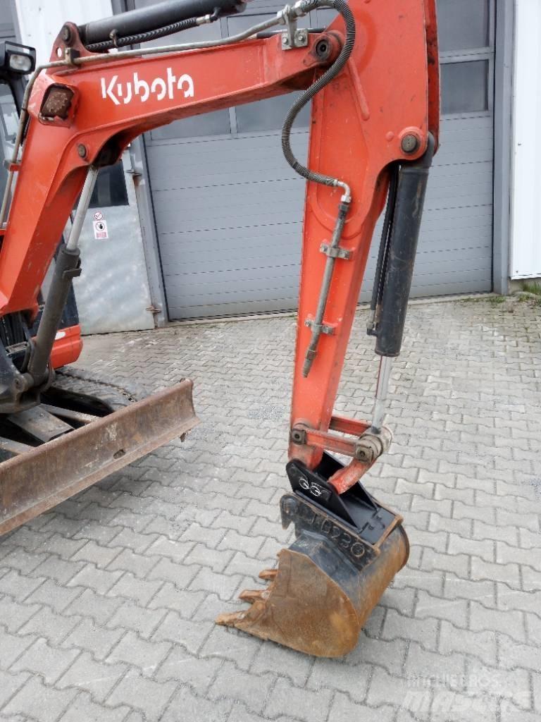 Kubota KX 61-3 ミニ油圧ショベル 7t以下（ミニユンボ・ミニディガー）