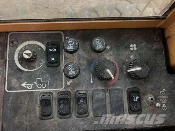 DEERE 772CH モーターグレーダー