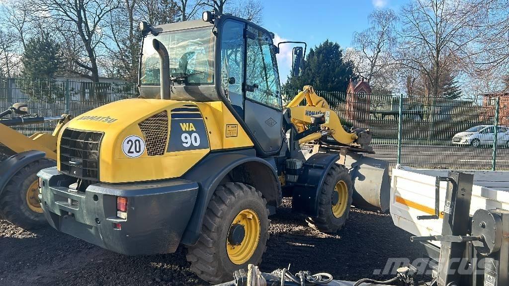 Komatsu WA 90 ホイールローダー・タイヤショベル