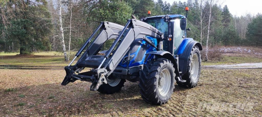 Valtra T 194 Active トラクター