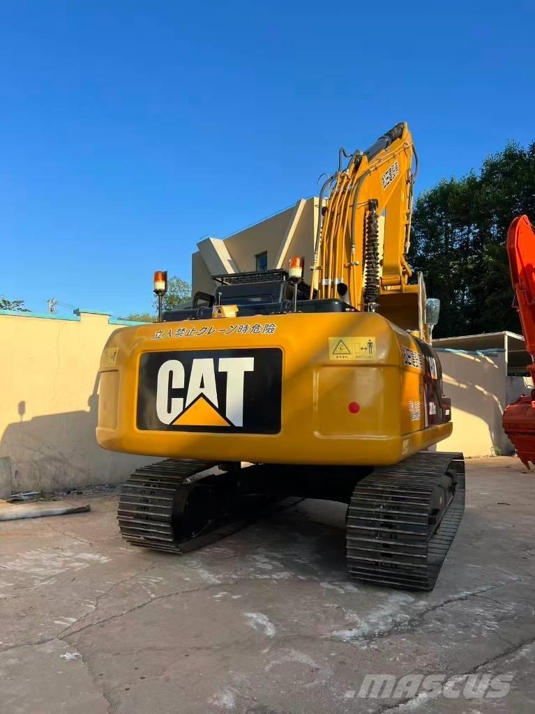 CAT 320 D 大型油圧ショベル12t以上（パワーショベル・ユンボ）