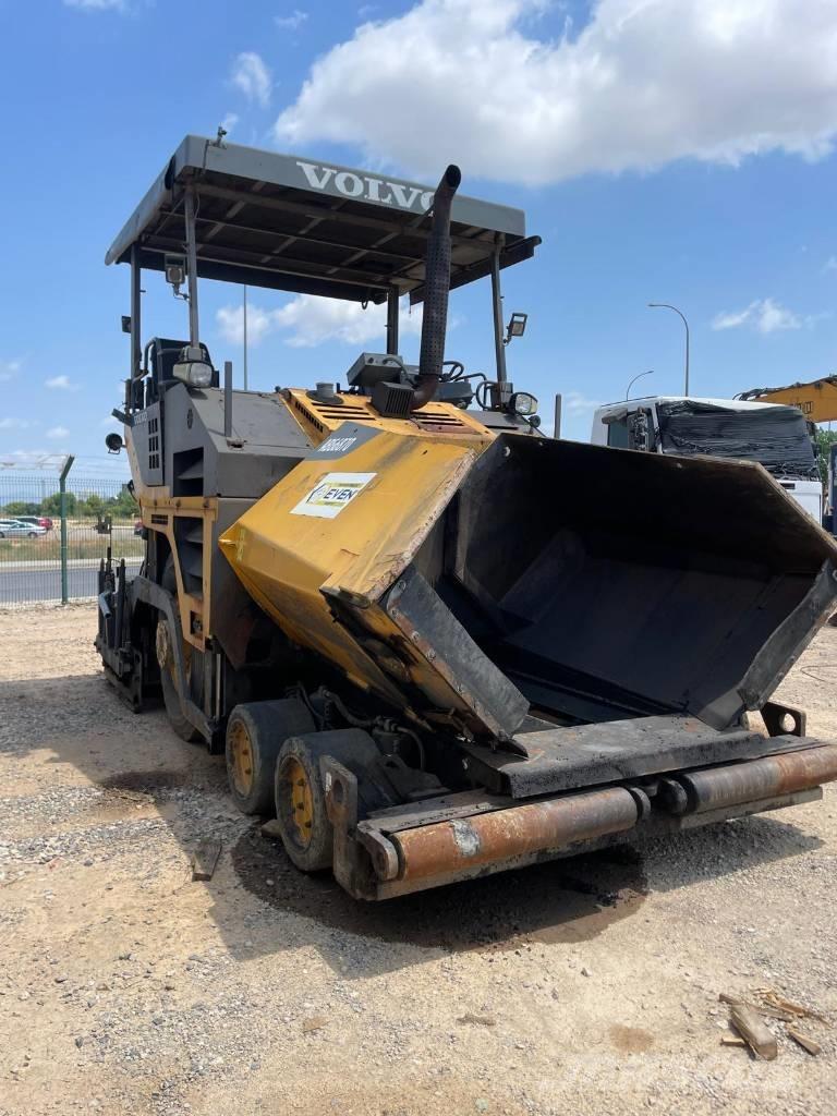 Volvo ABG 6870 アスファルトフィニッシャ
