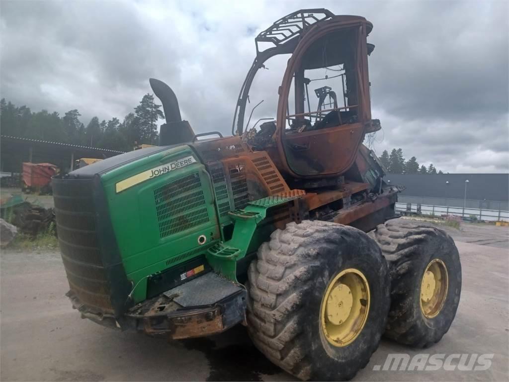 John Deere 1910G フォワーダー