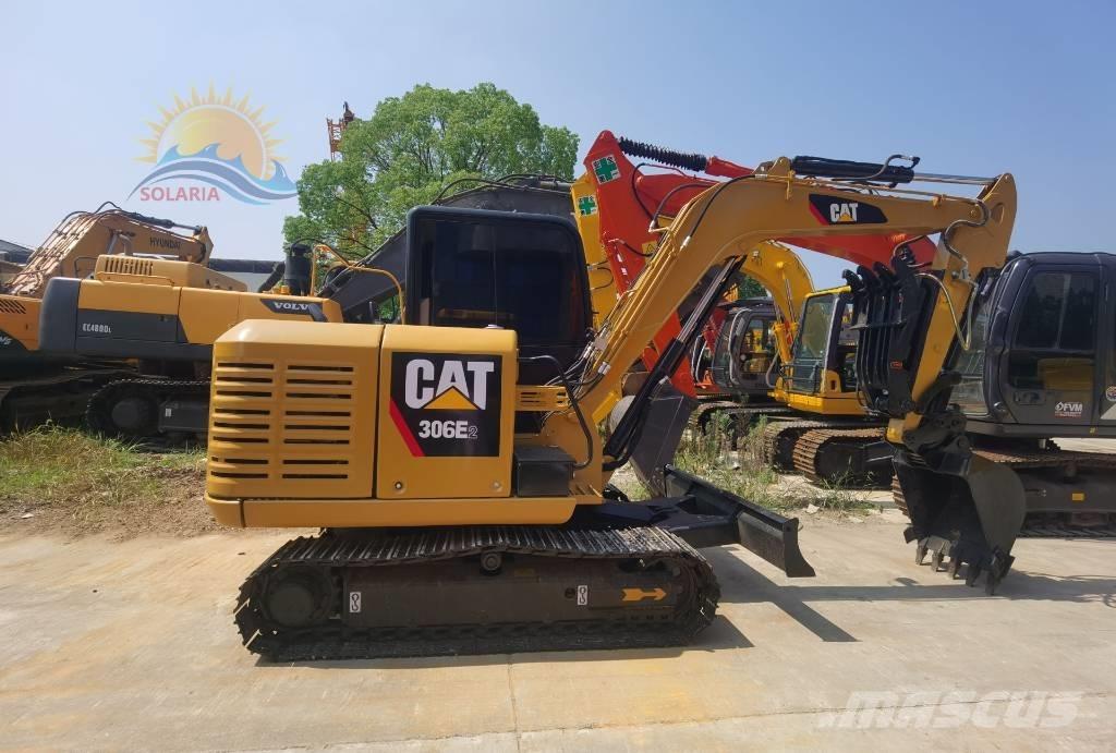 CAT 306 E2 ミニ油圧ショベル 7t以下（ミニユンボ・ミニディガー）