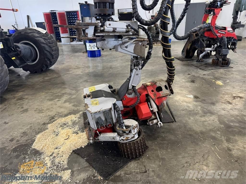Log Max 3000T ハーベスタヘッド