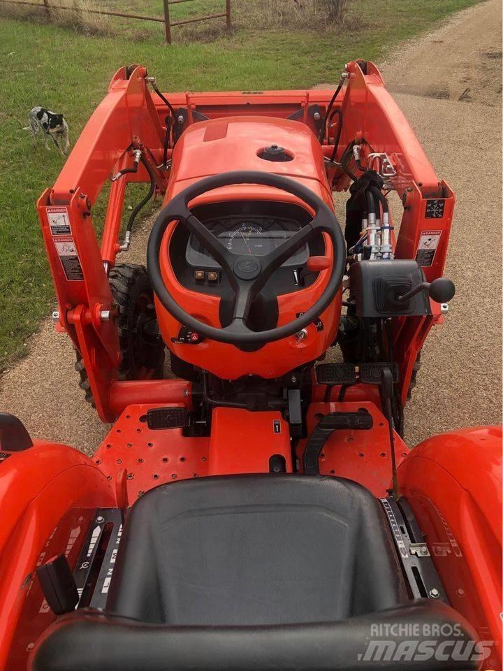 Kubota L 3301 HST トラクター