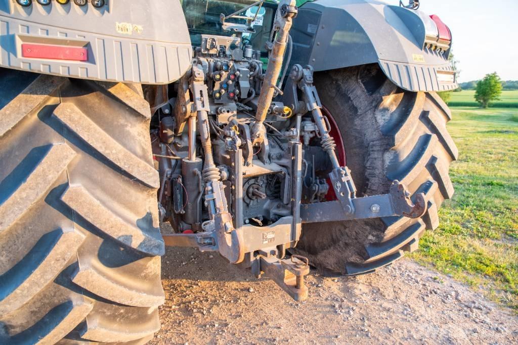Fendt 828 Profi Plus トラクター
