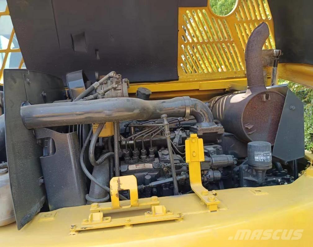 Komatsu PC 60 ミニ油圧ショベル 7t以下（ミニユンボ・ミニディガー）