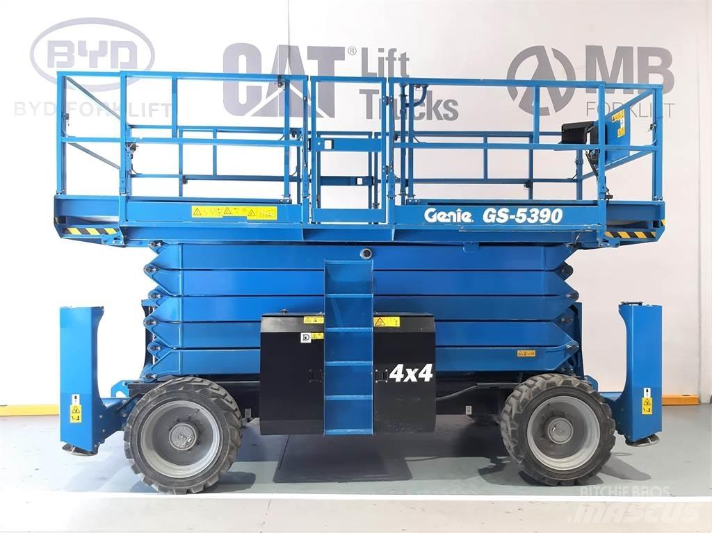 Genie GS5390RT シザースリフト