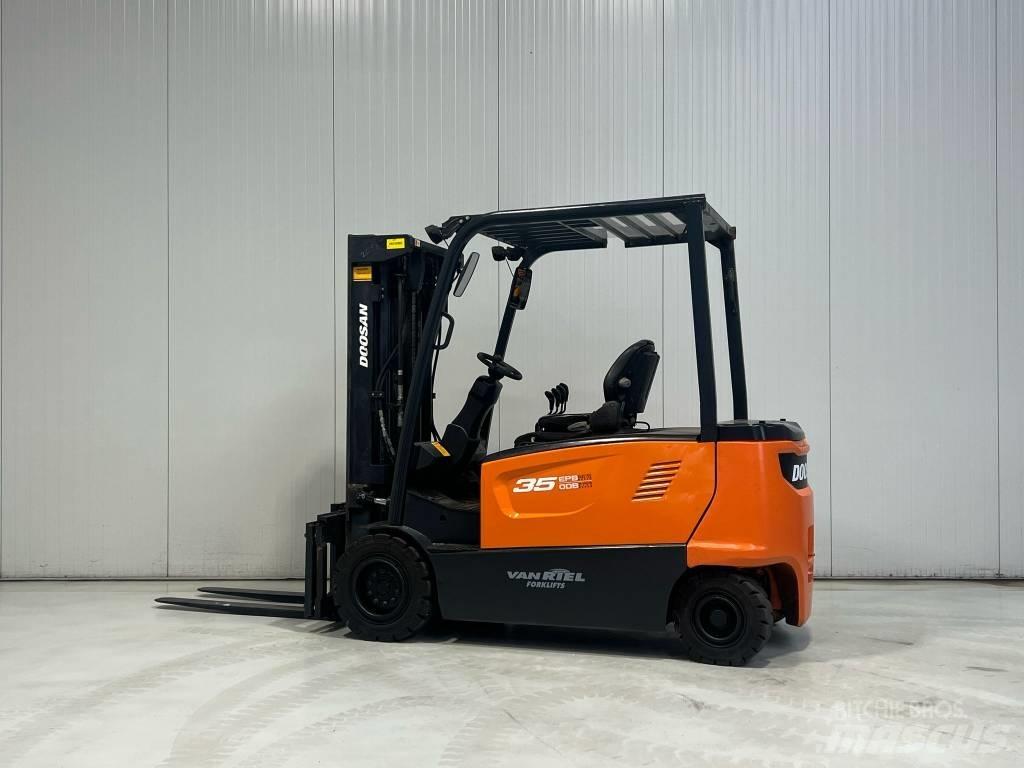Doosan B35X-7 バッテリーフォークリフト