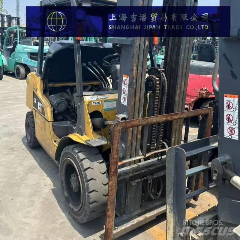 CAT DP 35 N ディーゼル・軽油