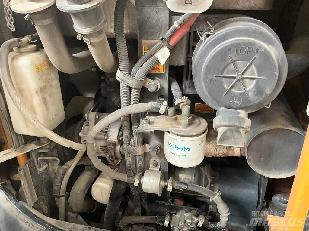 Hyundai 30 Z-9 AK ミニ油圧ショベル 7t以下（ミニユンボ・ミニディガー）