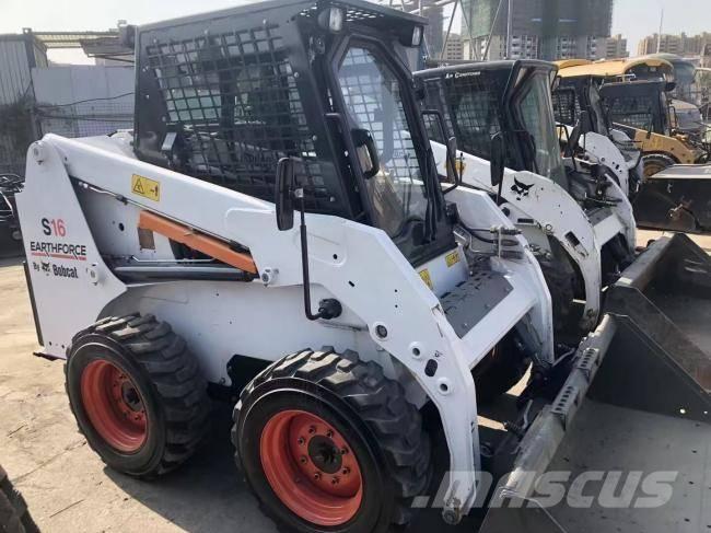 Bobcat S 16 スキッドステアローダー