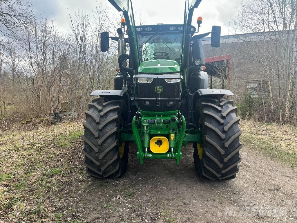 John Deere 6250 R トラクター