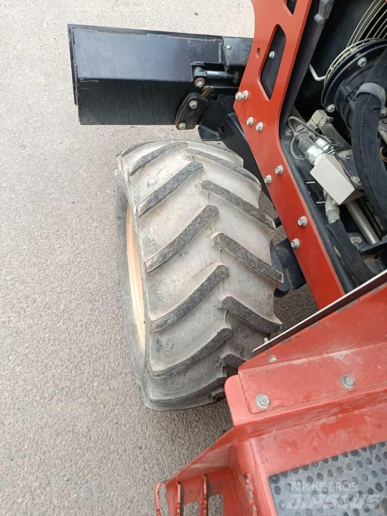 Ditch Witch RT 45 トレンチャー