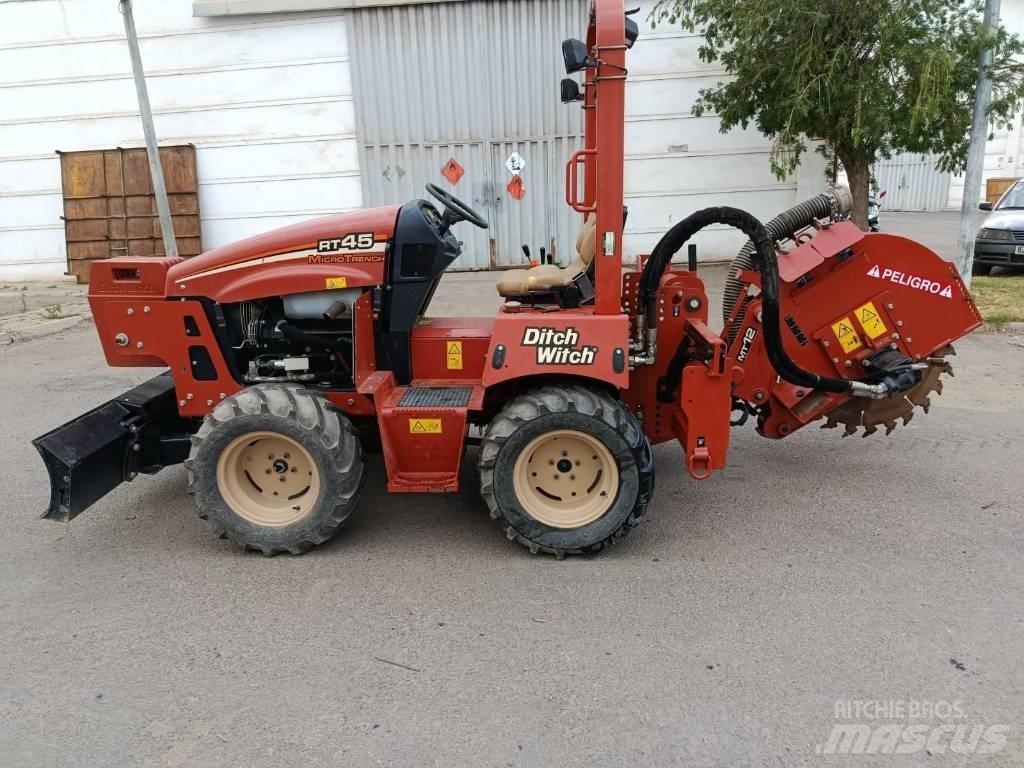 Ditch Witch RT 45 トレンチャー
