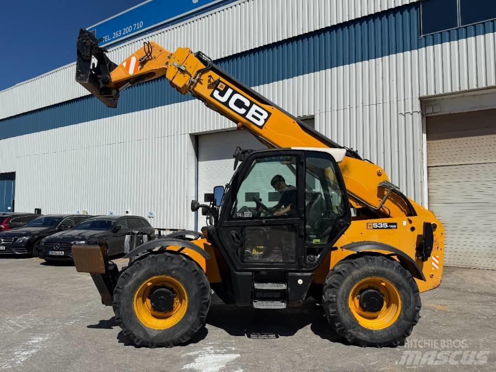 JCB 535-125 テレスコーピックハンドラー