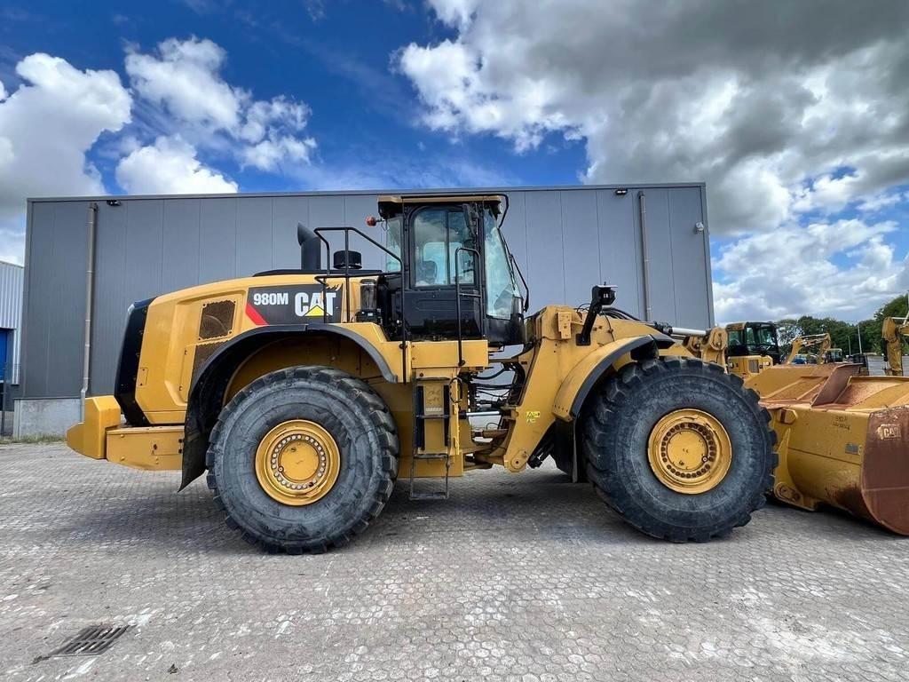 CAT 980M ホイールローダー・タイヤショベル