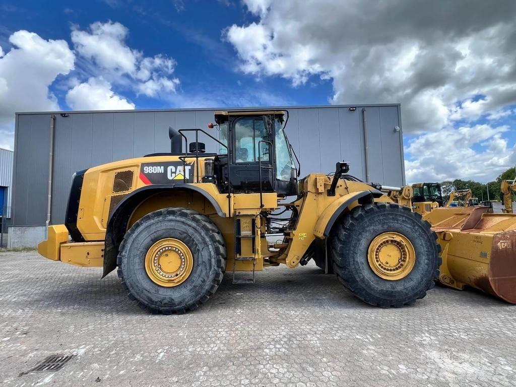 CAT 980M ホイールローダー・タイヤショベル