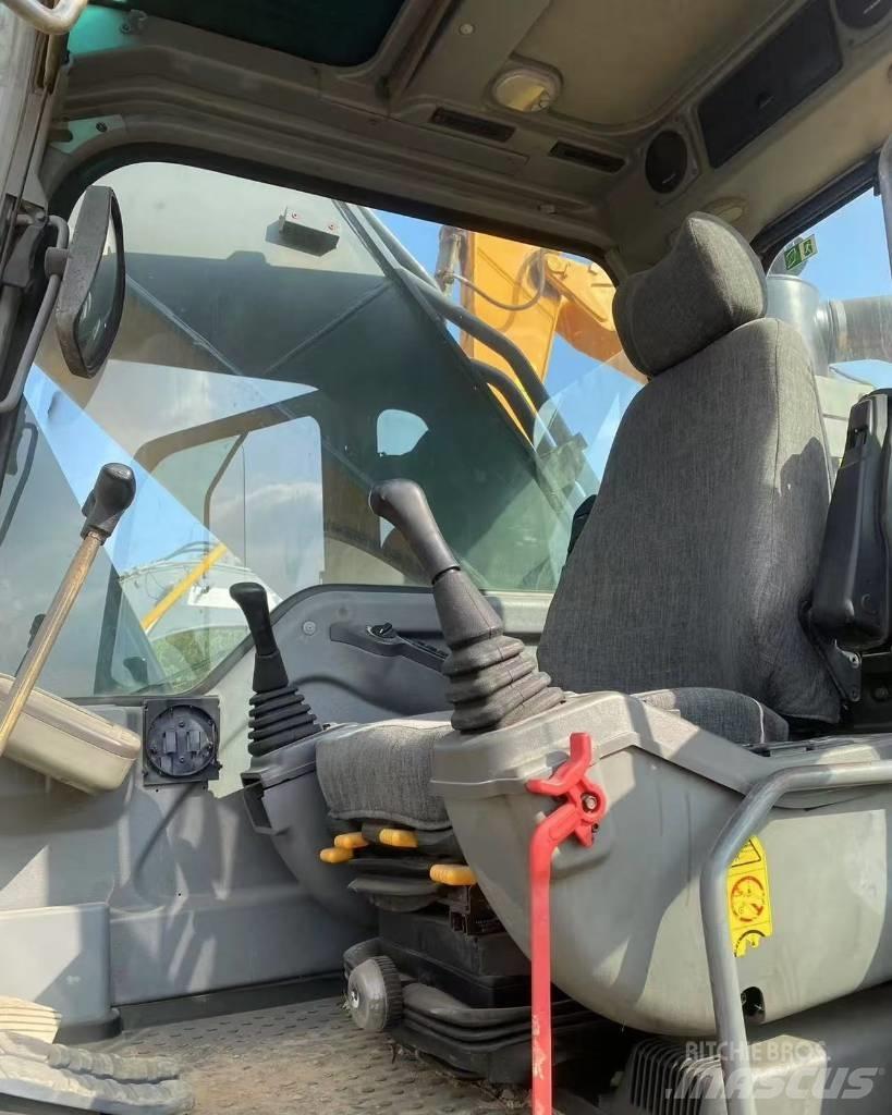 Volvo EC 460 大型油圧ショベル12t以上（パワーショベル・ユンボ）