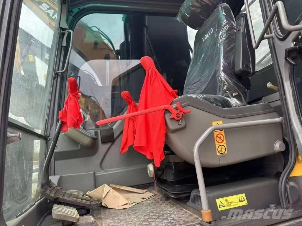 Volvo 240 大型油圧ショベル12t以上（パワーショベル・ユンボ）