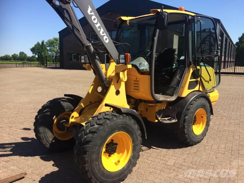 Volvo L 25 F ホイールローダー・タイヤショベル