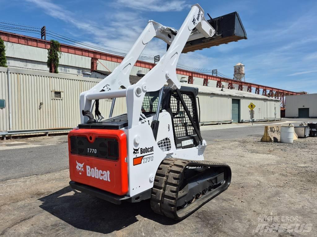Bobcat T 770 スキッドステアローダー