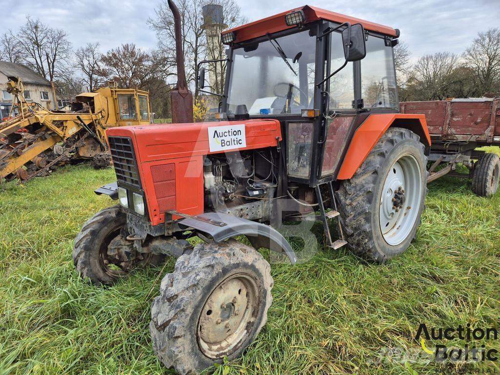 MTZ Belarus MTZ 82 トラクター