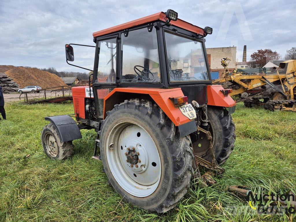 MTZ Belarus MTZ 82 トラクター