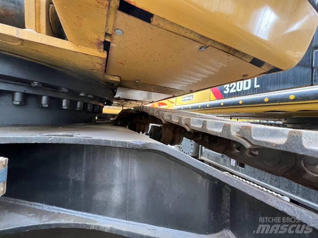 CAT 325 C 大型油圧ショベル12t以上（パワーショベル・ユンボ）