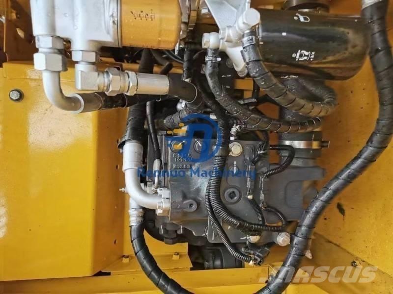 Komatsu PC  130 LC-7 大型油圧ショベル12t以上（パワーショベル・ユンボ）