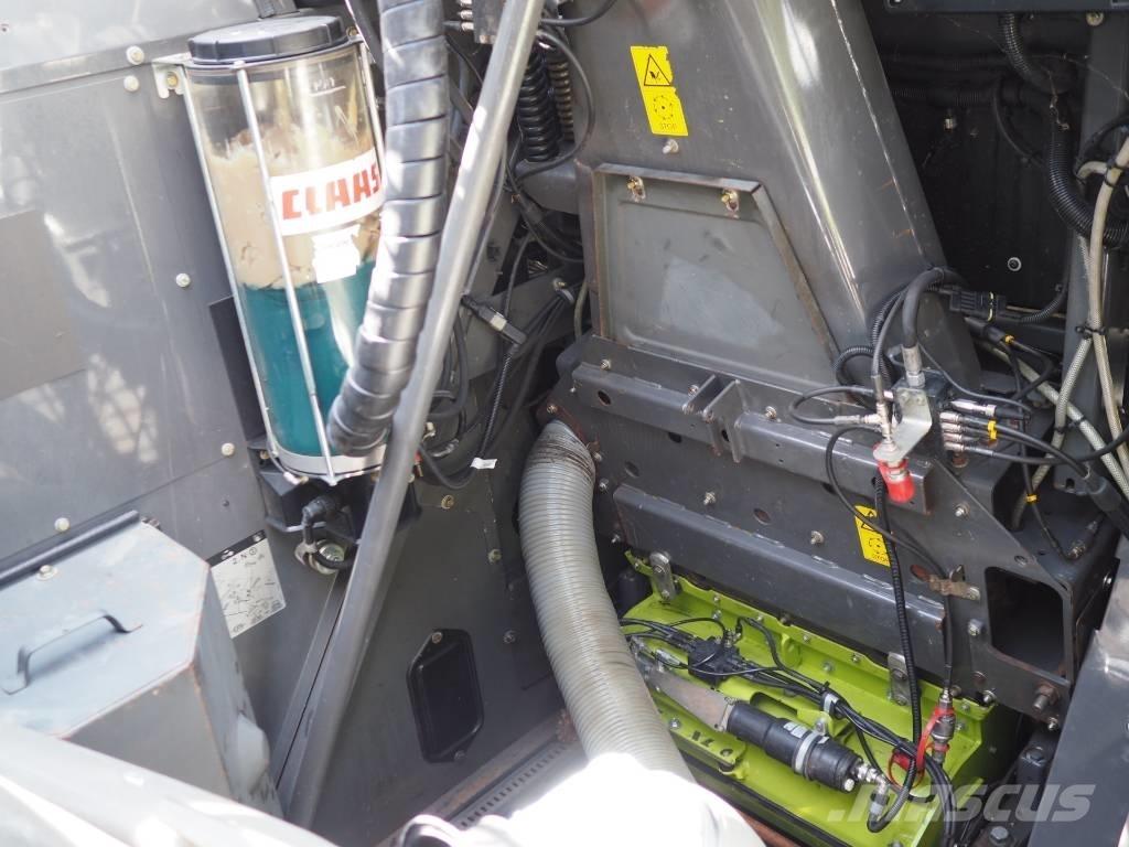 CLAAS Jaguar 950 4WD 自走式フォレージハーベスター