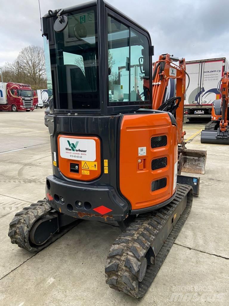 Hitachi ZX 33 U-6 ミニ油圧ショベル 7t以下（ミニユンボ・ミニディガー）