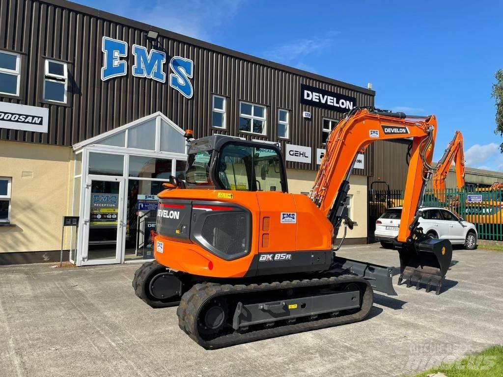 Develon DX 85 R-7 中型油圧ショベル 7ｔ-12ｔ（ユンボ・パワーショベル・バックホー）