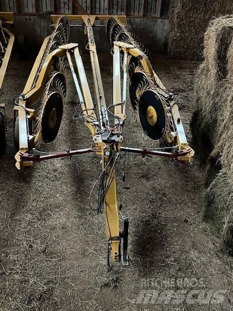 Vermeer VR1428 テッダー・テッダーレーキ