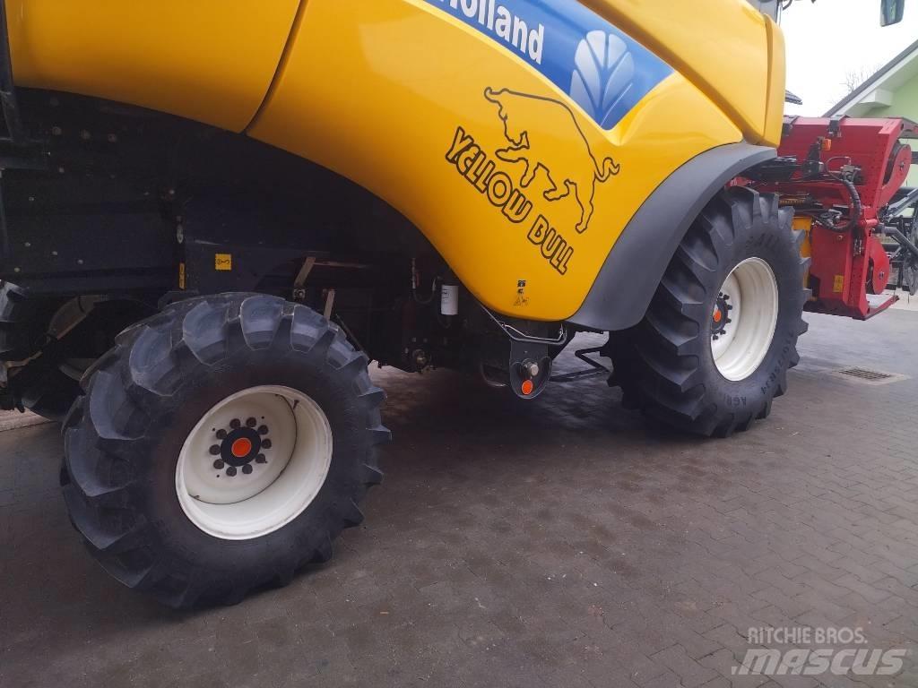 New Holland CX 8040 コンバイン