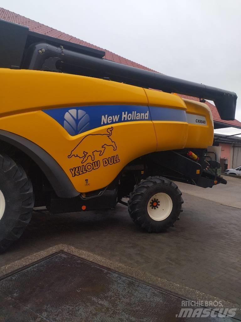 New Holland CX 8040 コンバイン