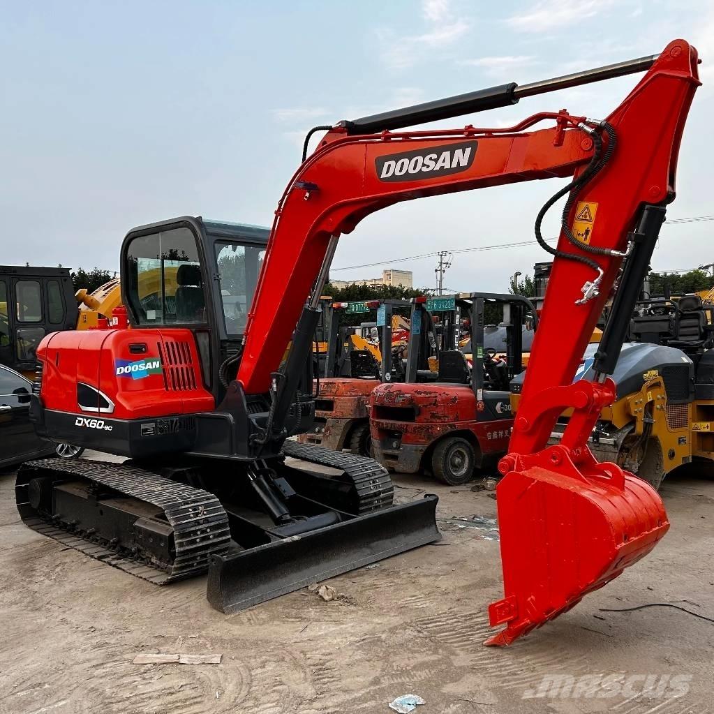 Doosan DX60-9C ミニ油圧ショベル 7t以下（ミニユンボ・ミニディガー）
