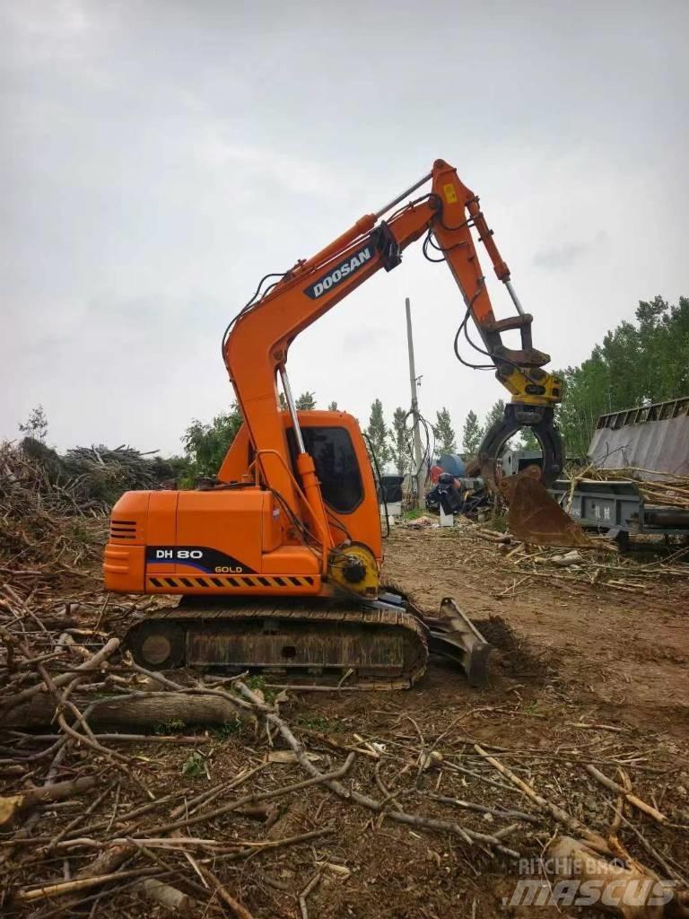 Doosan DH 80 大型油圧ショベル12t以上（パワーショベル・ユンボ）