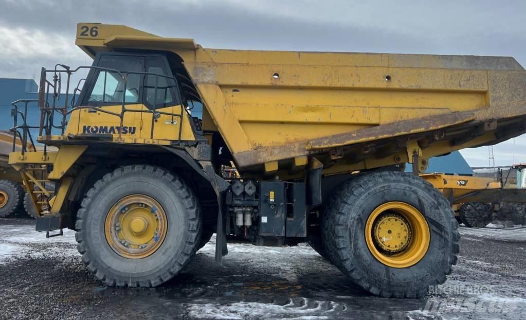 Komatsu 605-7 リジットフレーム式ダンプトラック